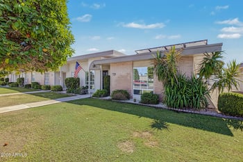 9907 W Hawthorn Dr, Sun City, AZ 85351