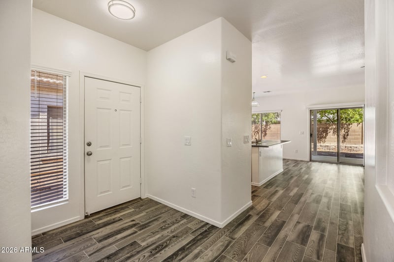 9908 Farmdale Ave, Mesa, AZ 85208