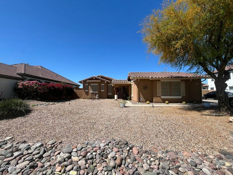 9908 43rd Ave, Laveen, AZ 85339