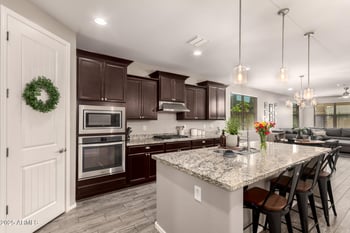 9909 Theia Dr, Mesa, AZ 85212