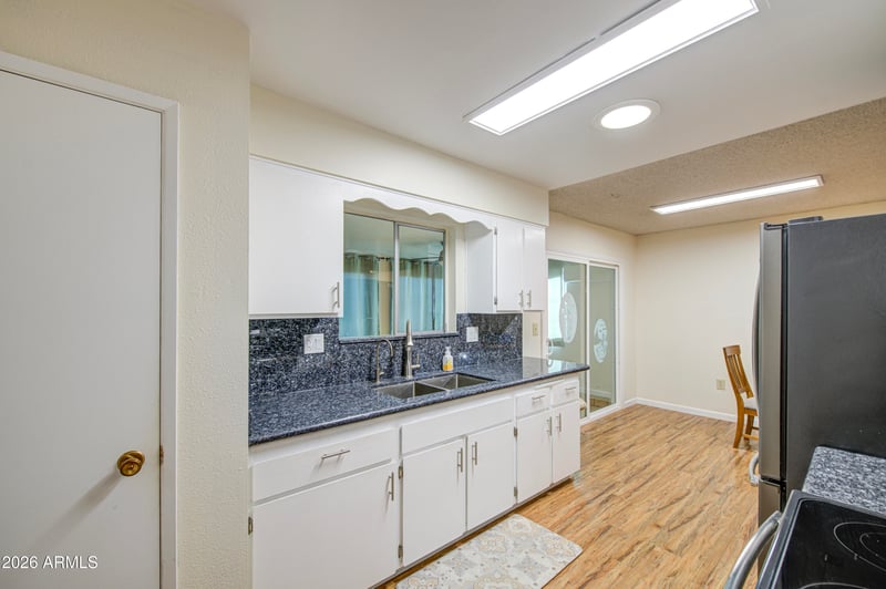 9909 W Newport Dr, Sun City, AZ 85351
