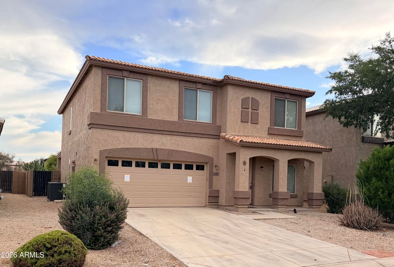 991 Desert Springs Way, San Tan Valley, AZ 85143