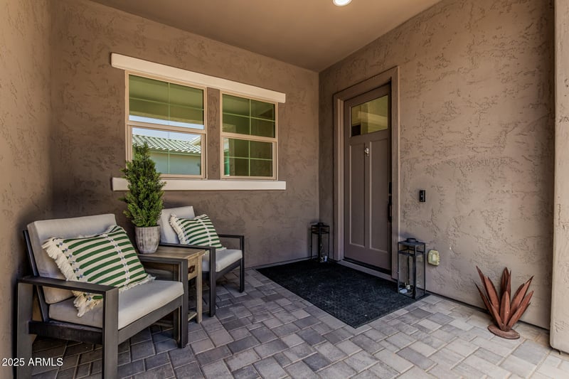 9910 Retrograde Dr, Mesa, AZ 85212