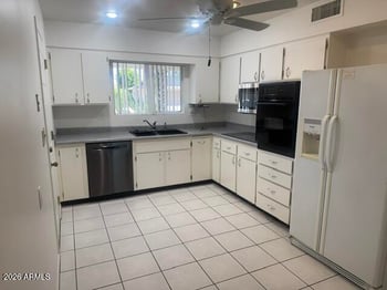 9910 Kingswood Cir, Sun City, AZ 85351
