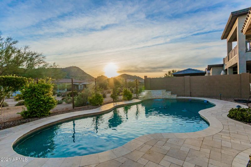 9911 E June St, Mesa, AZ 85207