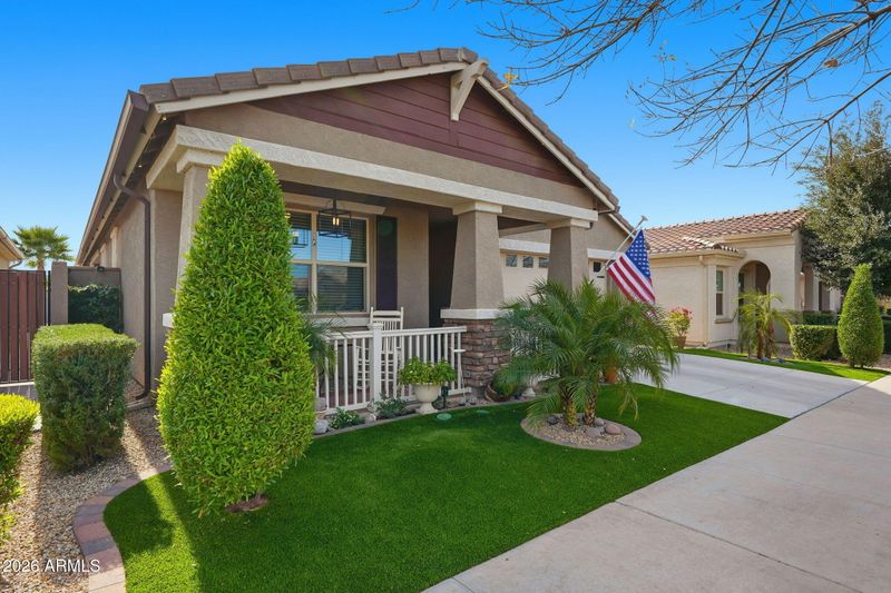 9911 E Thornbush Ave, Mesa, AZ 85212