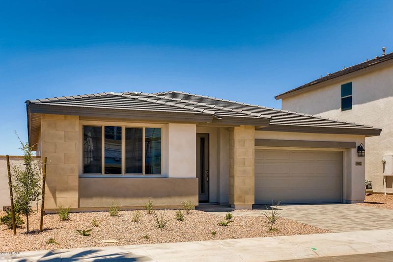 9912 E Kinetic Dr, Mesa, AZ 85212
