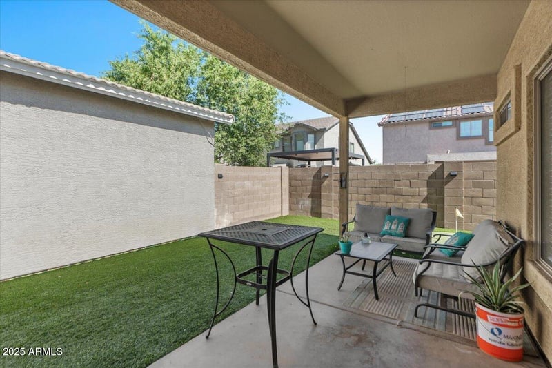 9914 Farmdale Ave, Mesa, AZ 85208