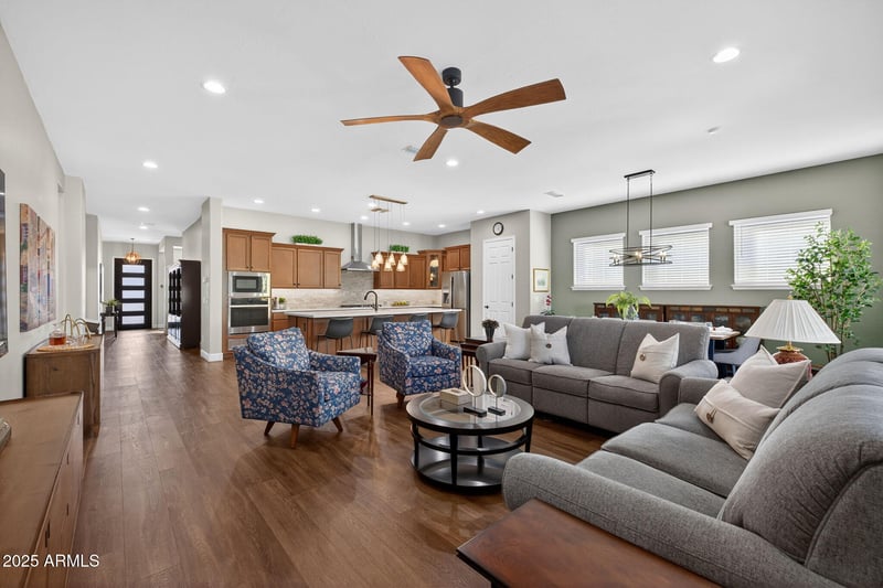 9914 Torino Ave, Mesa, AZ 85212