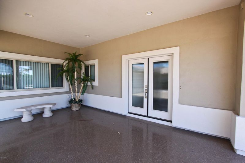 9914 W Gulf Hills Dr, Sun City, AZ 85351
