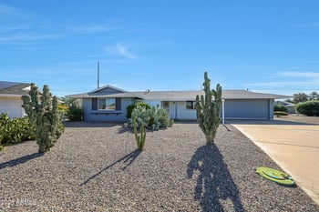 9915 Hope Cir, Sun City, AZ 85351