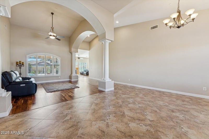 9915 Jensen St, Mesa, AZ 85207