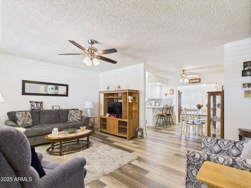 9915 Mountain View Rd, Sun City, AZ 85351