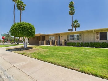 9915 Mountain View Rd, Sun City, AZ 85351