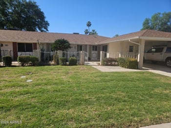 9915 W Newport Dr, Sun City, AZ 85351