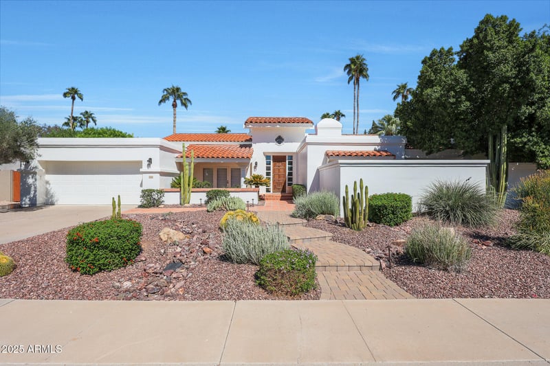 9916 Topaz Dr, Scottsdale, AZ 85258