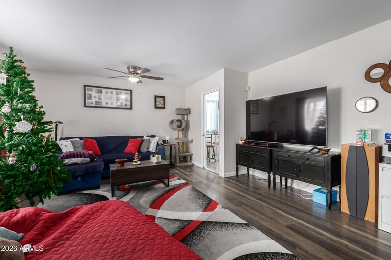 9916 Clair Dr, Sun City, AZ 85351