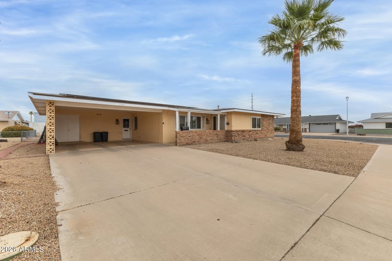 9916 Clair Dr, Sun City, AZ 85351