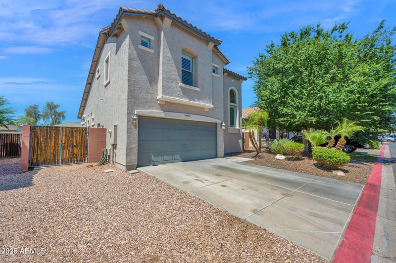 9918 Escondido Ave, Mesa, AZ 85208