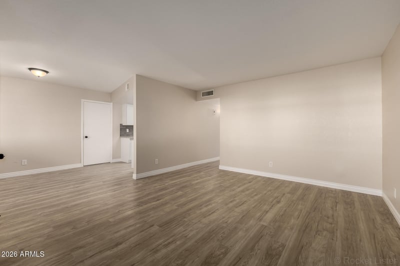 9918 95th Dr #B, Peoria, AZ 85345