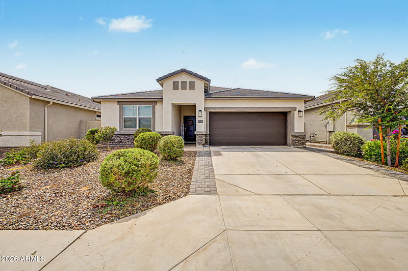 9918 Holandes Dr, Apache Junction, AZ 85120