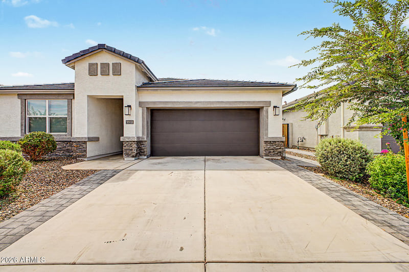 9918 Holandes Dr, Apache Junction, AZ 85120