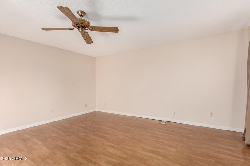 9919 97th Dr #B, Peoria, AZ 85345