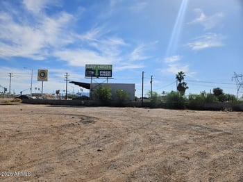 9919 Main St #-, Mesa, AZ 85207