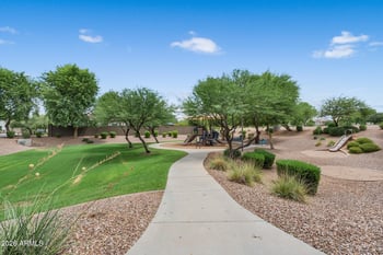 992 E Parkview Dr, Gilbert, AZ 85295