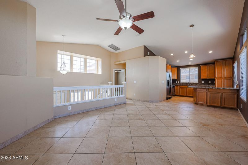 992 W Hudson Way, Gilbert, AZ 85233
