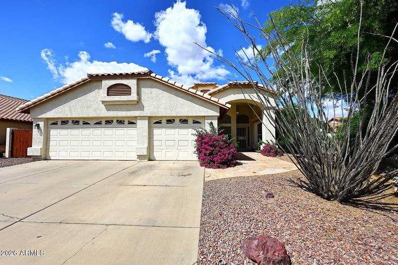 9920 N 57th Dr, Glendale, AZ 85302