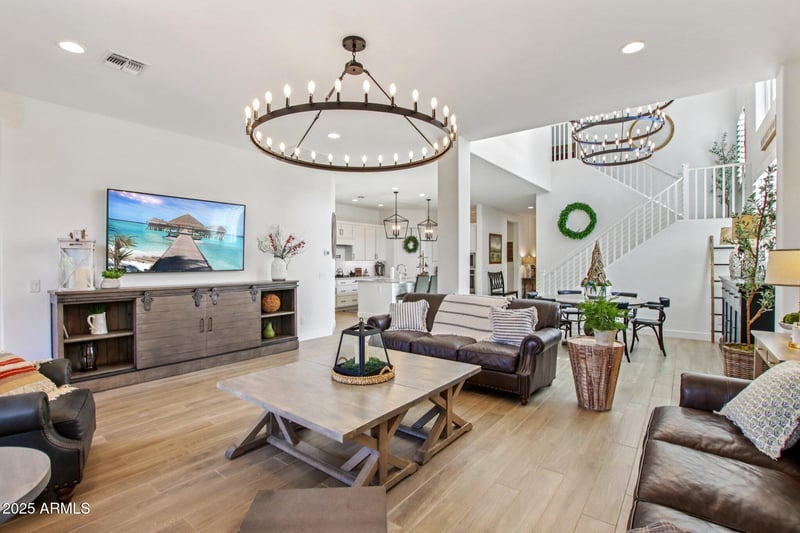 9920 Torino Ave, Mesa, AZ 85212