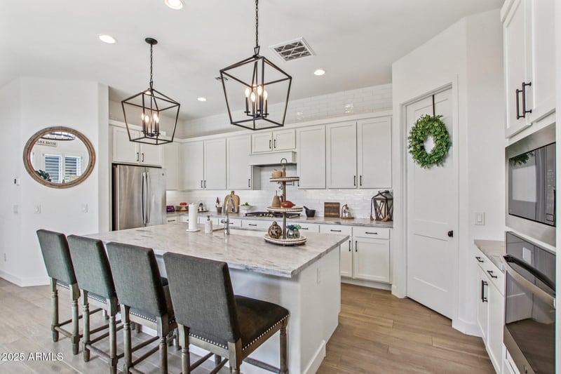 9920 Torino Ave, Mesa, AZ 85212
