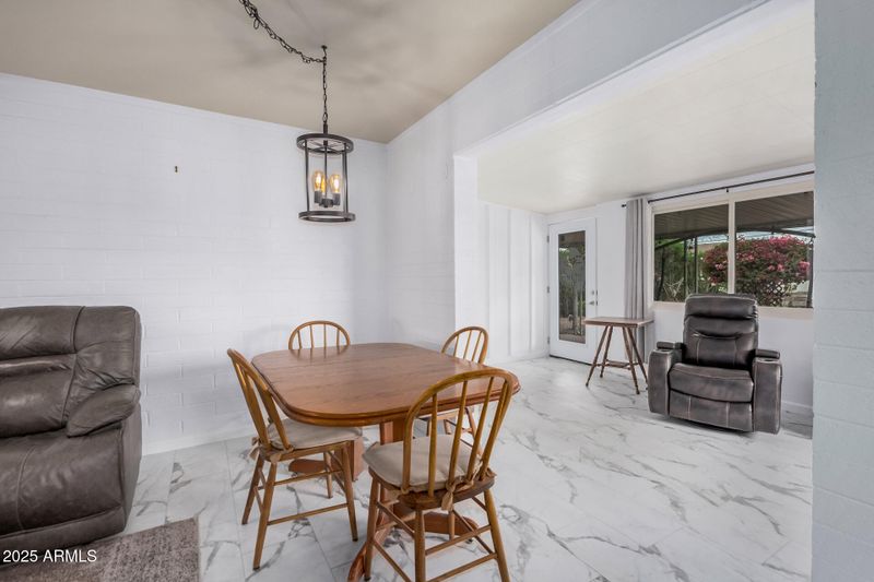 9920 W Crosby Cir, Sun City, AZ 85351