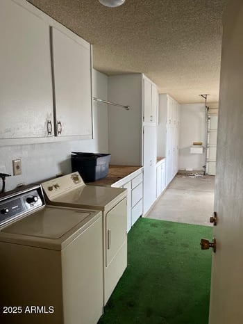 9921 Hutton Dr, Sun City, AZ 85351