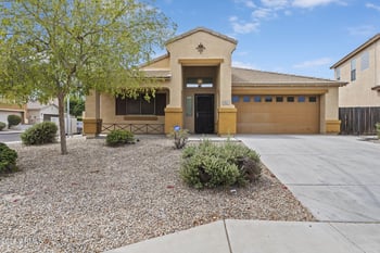 9921 Illini St, Tolleson, AZ 85353