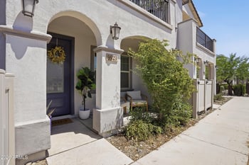 9923 Wavelength Ave, Mesa, AZ 85212
