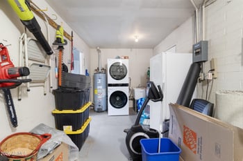 9924 Audrey Dr, Sun, AZ 85351