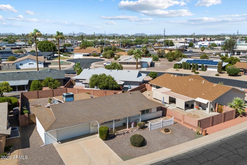 9924 Tarrytown Ave, Sun City, AZ 85351