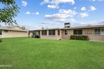 9925 Mountain View Rd, Sun City, AZ 85351