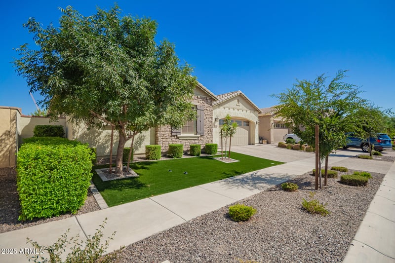 9928 Rubidium Ave, Mesa, AZ 85212