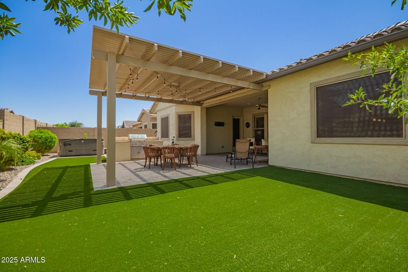 9928 Rubidium Ave, Mesa, AZ 85212