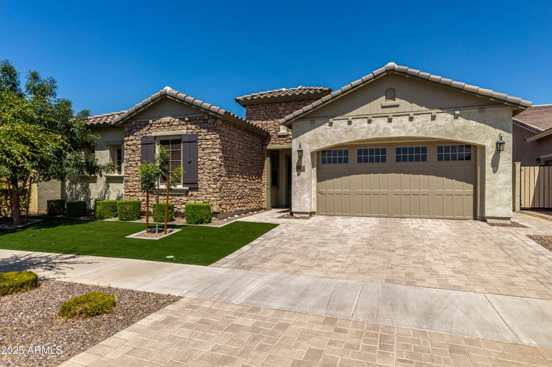 9928 Rubidium Ave, Mesa, AZ 85212