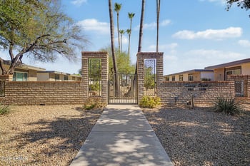 9929 W Hutton Dr, Sun City, AZ 85351