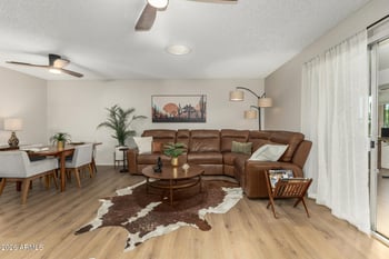 9933 W Mountain View Rd, Sun City, AZ 85351