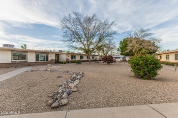 9935 Hutton Dr, Sun City, AZ 85351