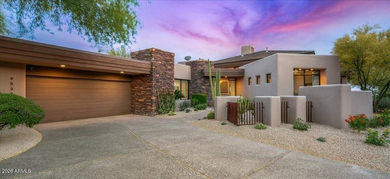 9937 E Taos Dr, Scottsdale, AZ 85262