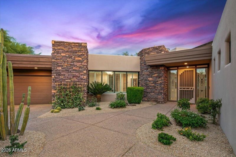 9937 E Taos Dr, Scottsdale, AZ 85262