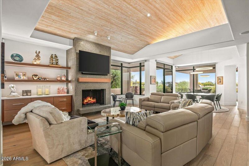 9937 E Taos Dr, Scottsdale, AZ 85262
