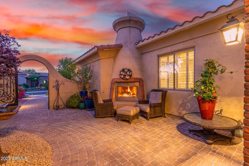 9939 E Celtic Dr, Scottsdale, AZ 85260